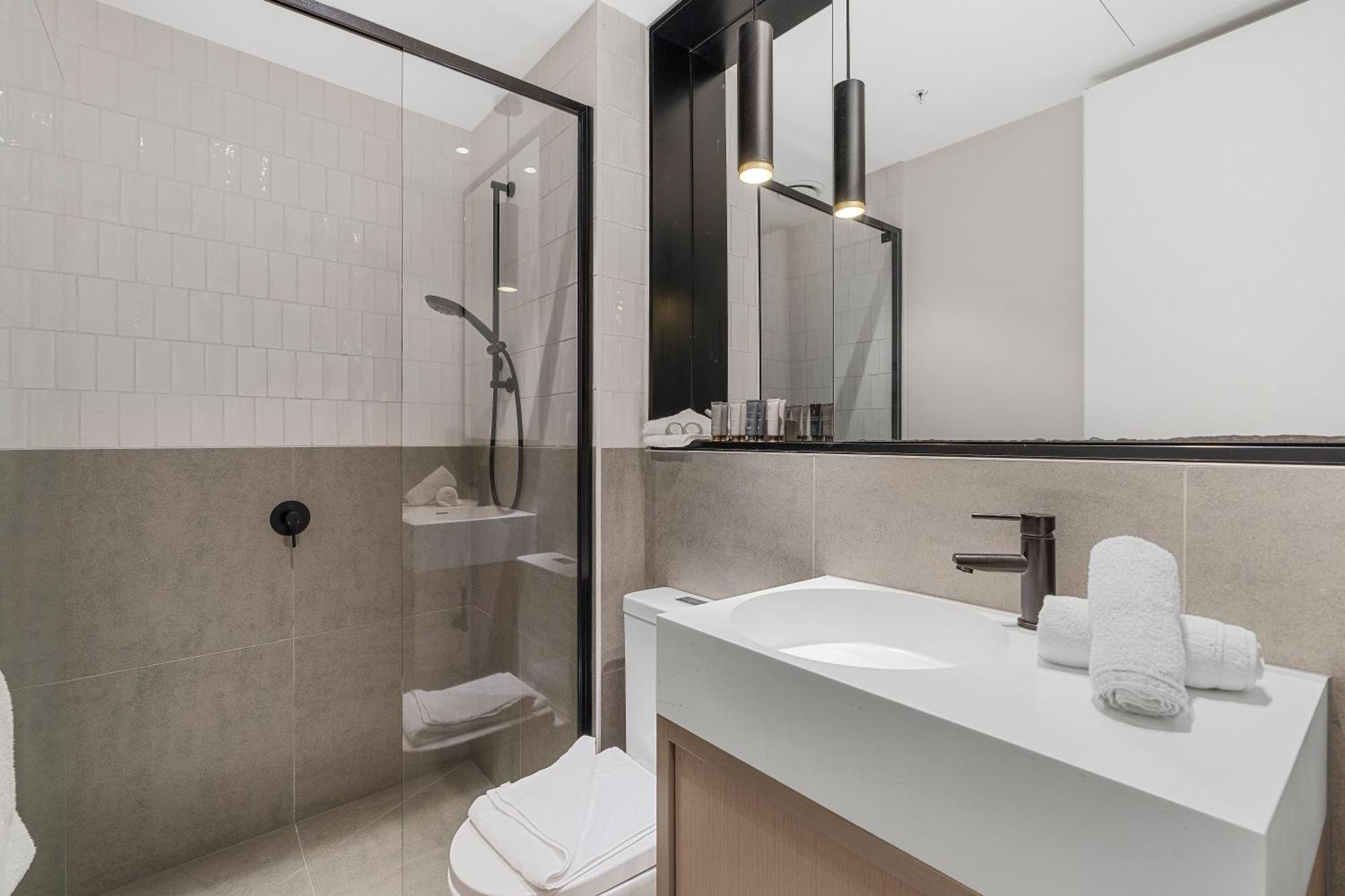 The Eminence Apartments By Cllix Melbourne Eksteriør bilde