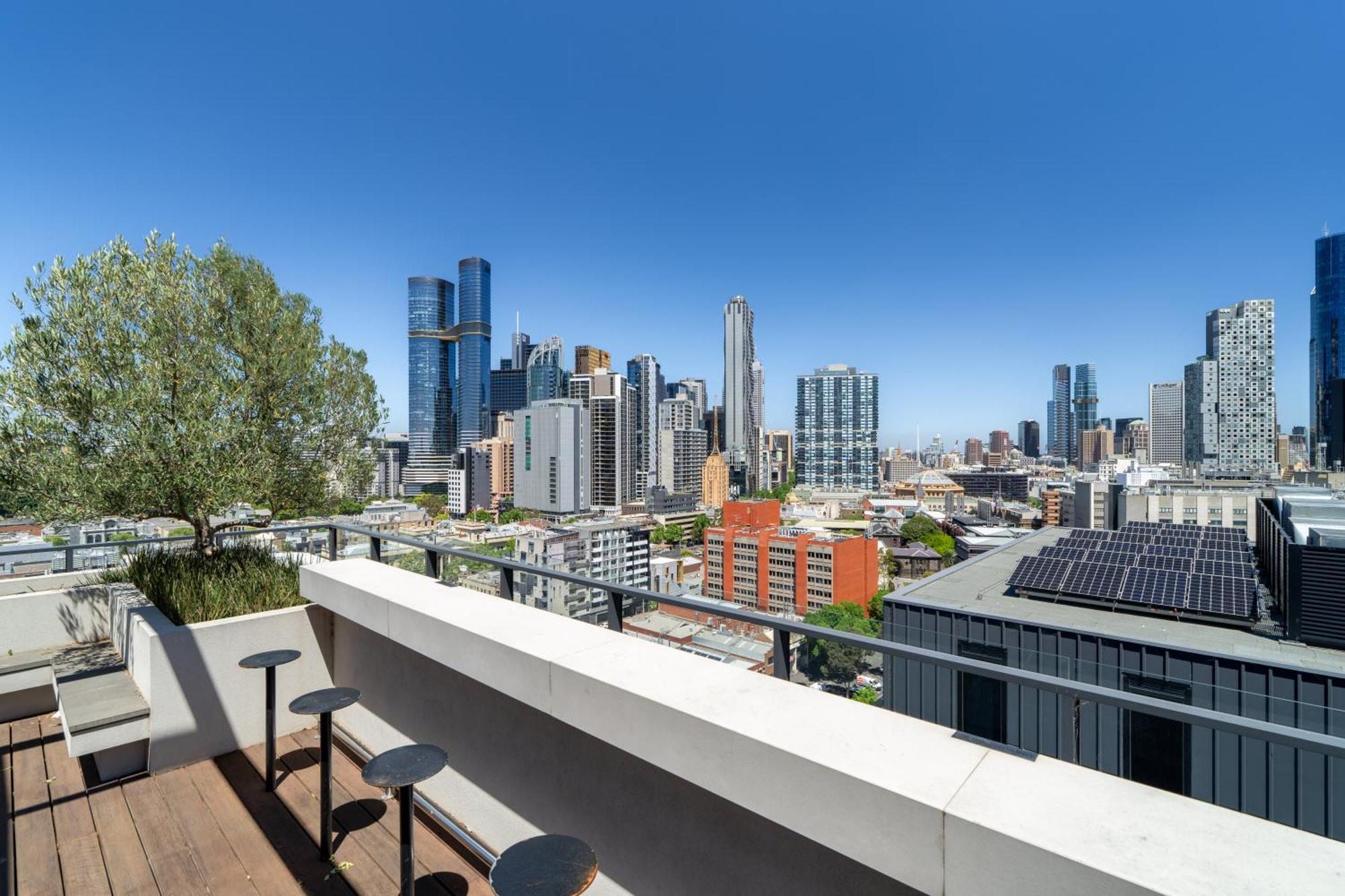 The Eminence Apartments By Cllix Melbourne Eksteriør bilde