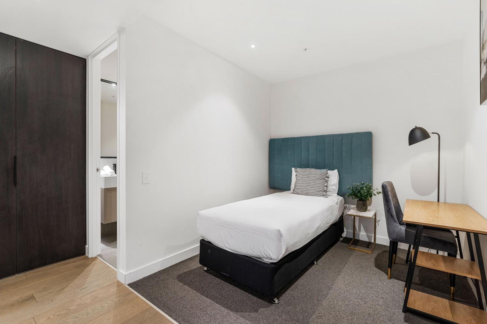 The Eminence Apartments By Cllix Melbourne Eksteriør bilde